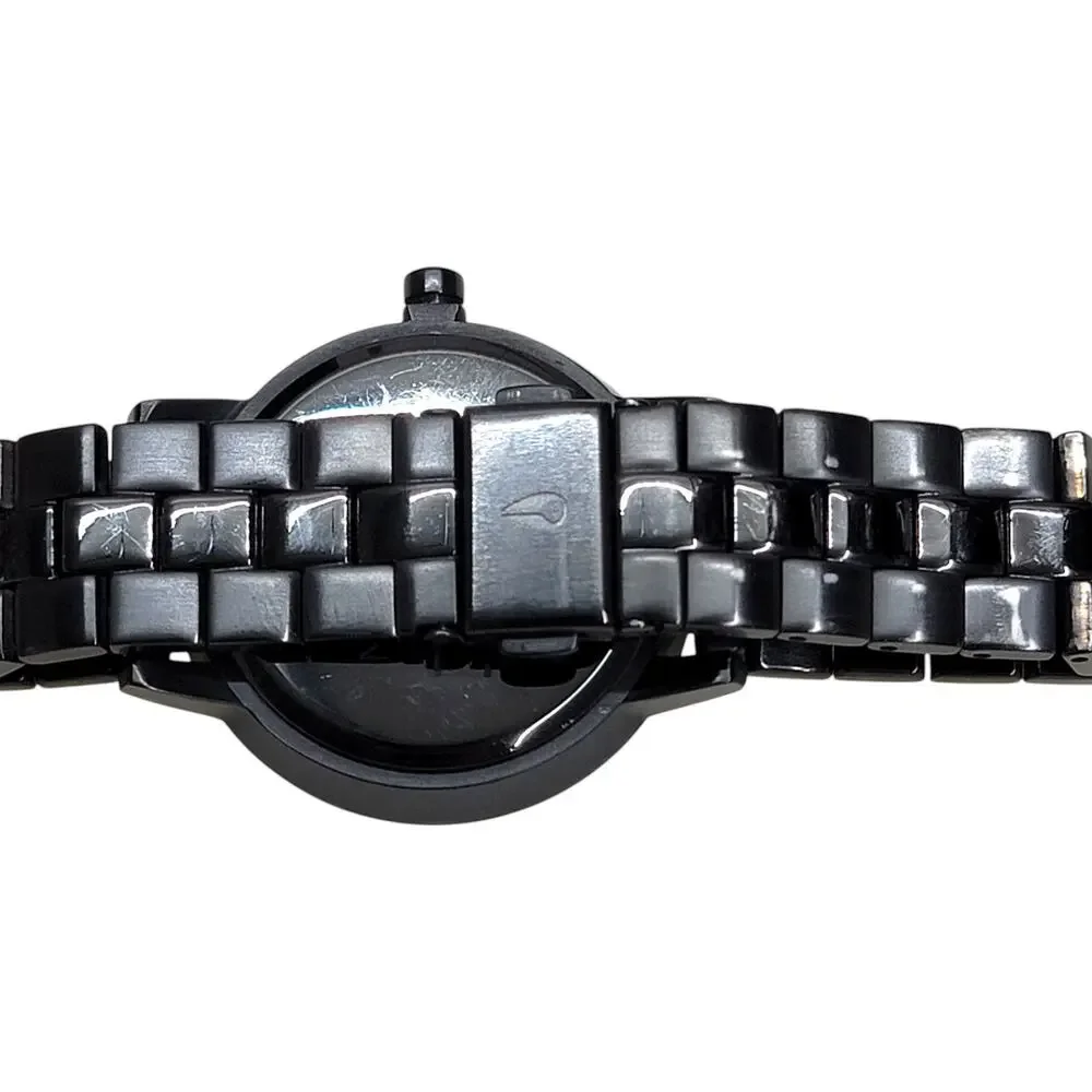 Nixon powered by